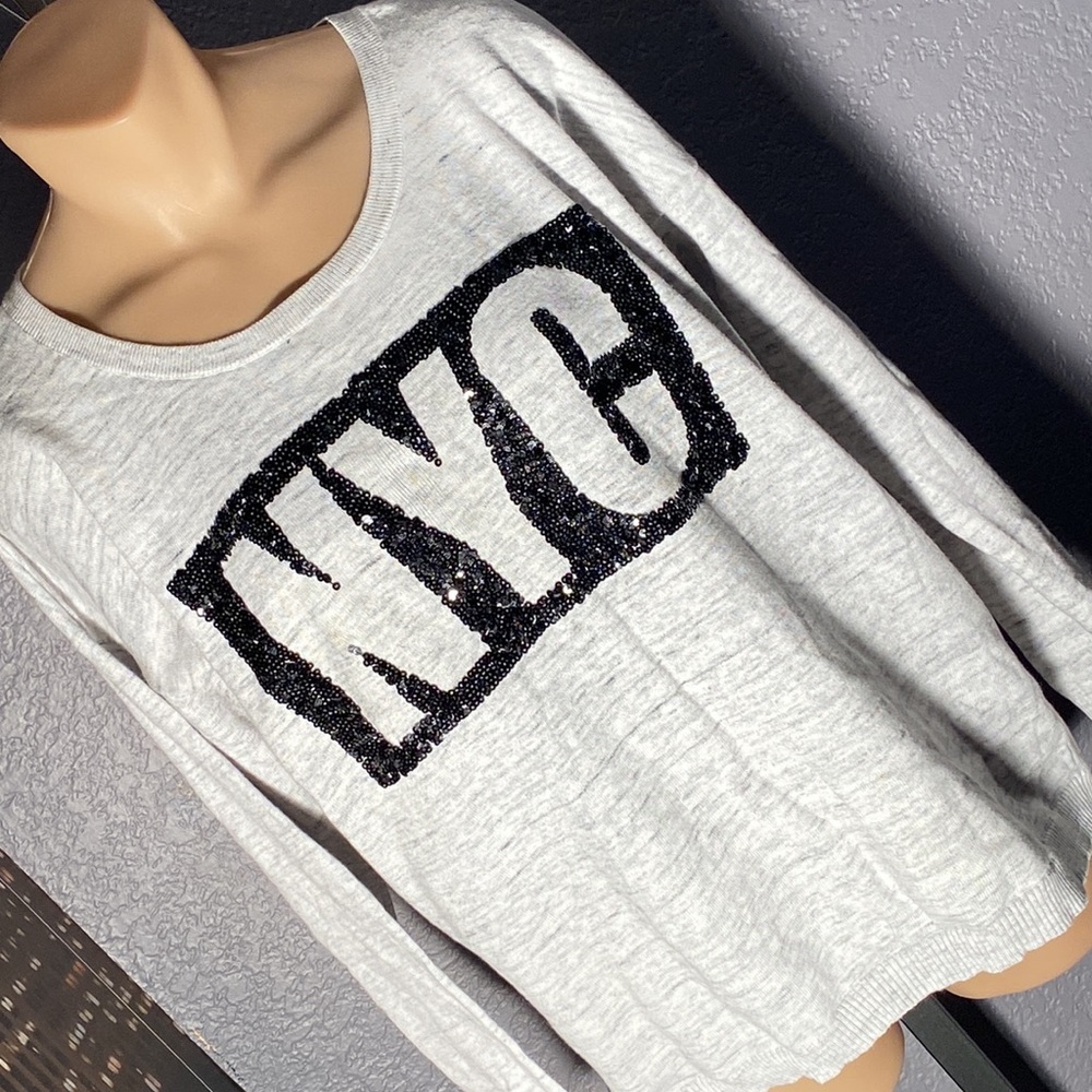 EXPRESS - sweater: heather grey cotton long sleeve w black sequin NYC - L